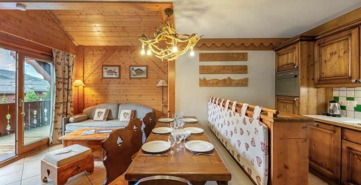 This beautiful apartment of 84m²,  it has 4 bedrooms