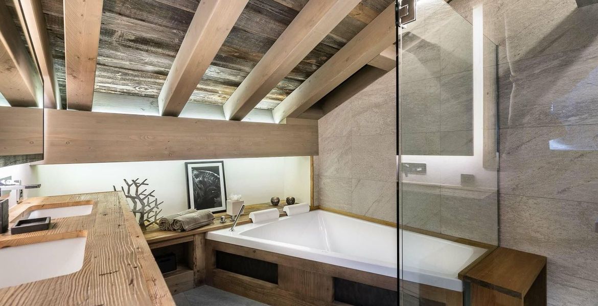 Luxury Chalet  in Courchevel 1300 
