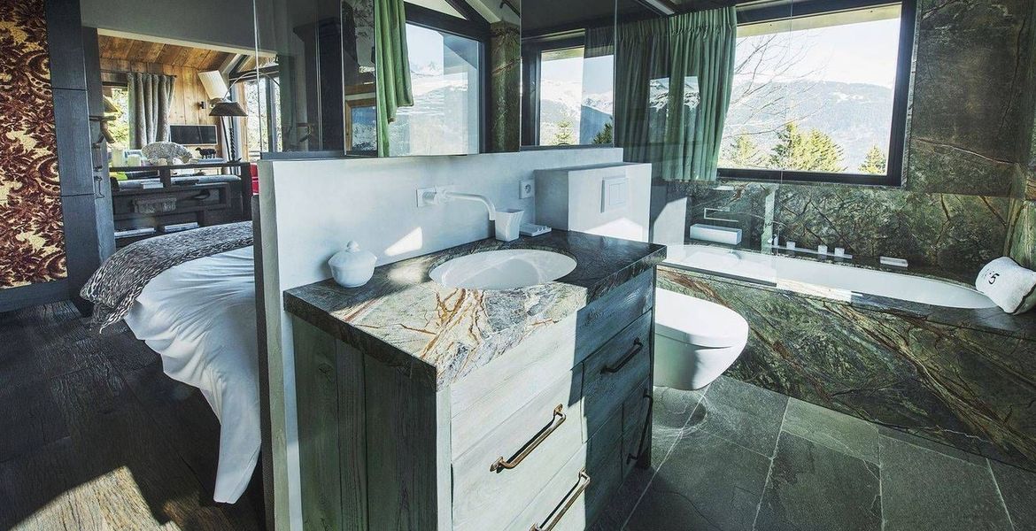 Cozy Chalet in Courchevel 1550