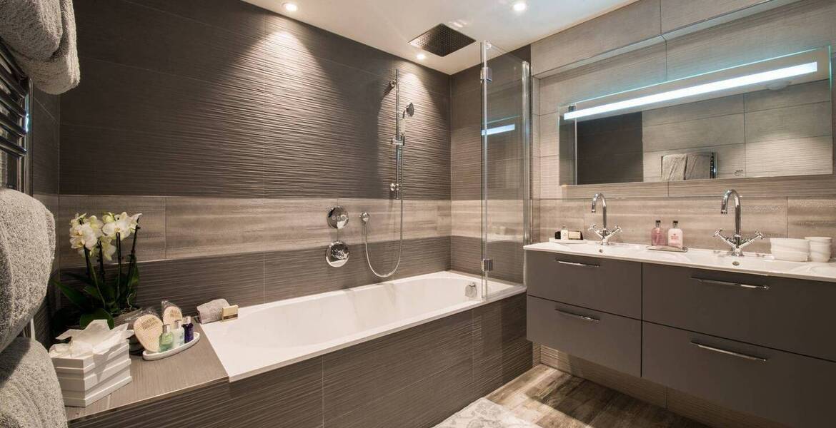 A luxurious apartment, recently renovated in Courchevel 1850