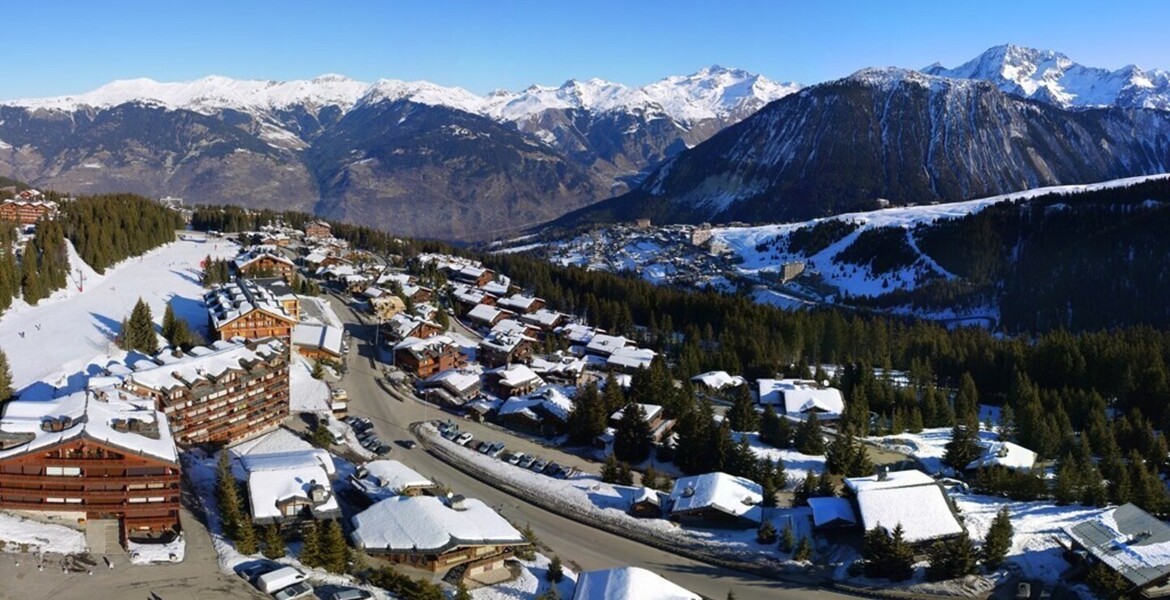 A chalet atmosphere in this apartment for rental 