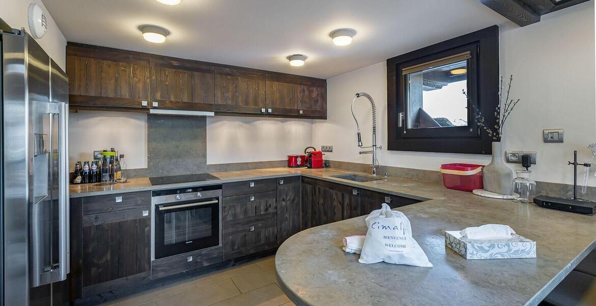 This magnificent duplex for rental in Courchevel 1650 