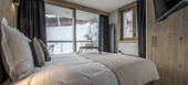 Apartment offers an exceptional and sunny view in Courchevel