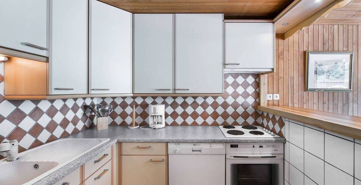 Bright traditional apartment for rental, Courchevel 1550 