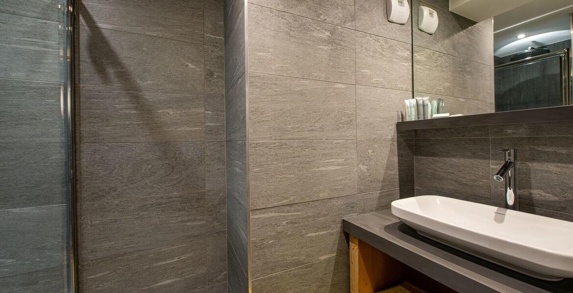 This apartment is in the heart of Meribel, Méribel Station