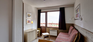 The apartment is in the heart of the pedestrian in La Tania