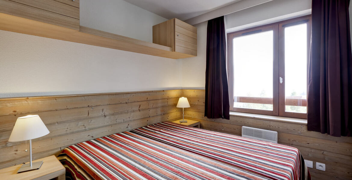The apartment is in the heart of the pedestrian in La Tania
