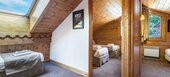 100m² apartment equipped for 8/9 people with 4 bedrooms