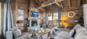 You will feel like in a chalet in this beautiful 145 m² flat