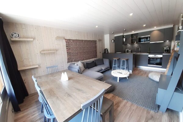 Ski-in/Ski-out Apartment Courchevel 1650
