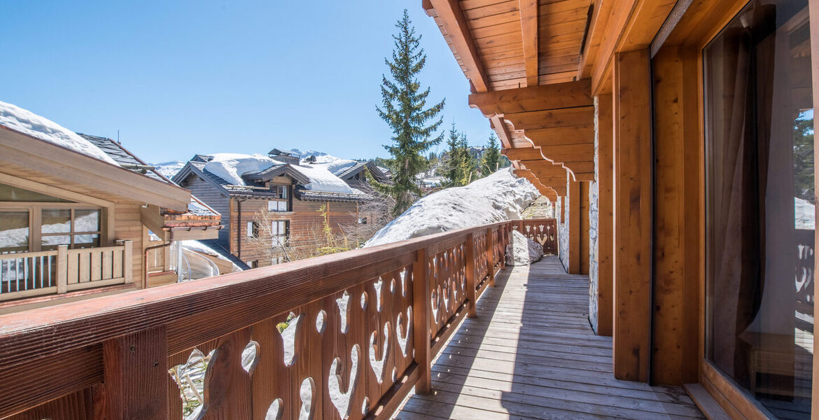4 bedroom flat close to the resort centre for rent