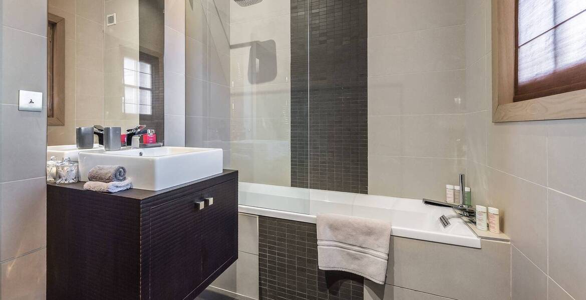 A luxury chalet with indoor pool for rent in Courchevel 1650