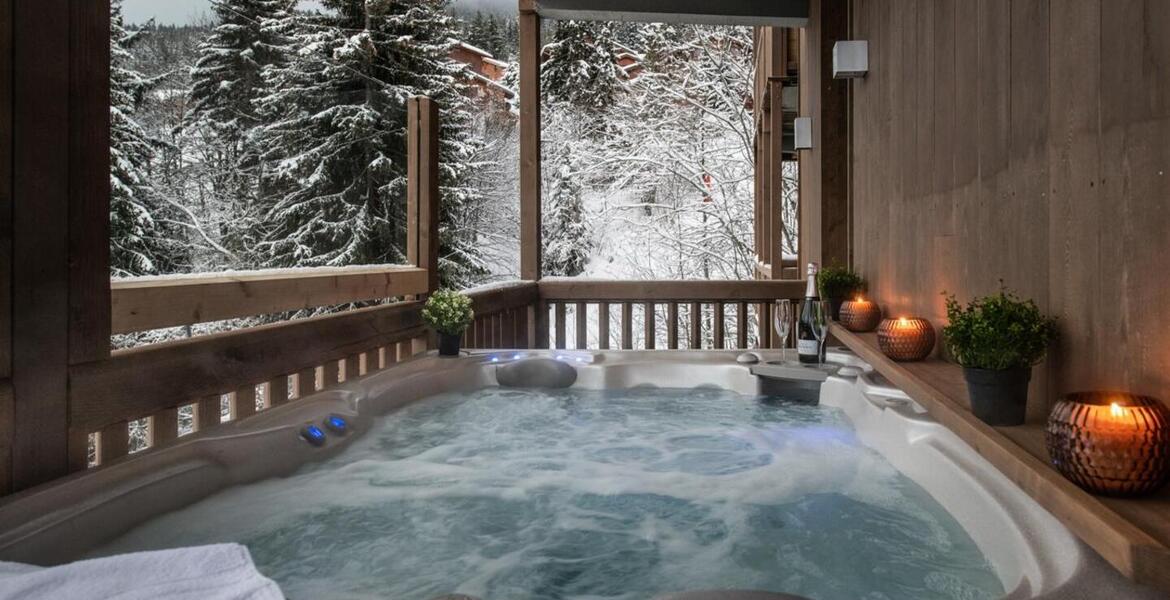 Chalet for rent in La Tania, Courchevel with 174 sqm,