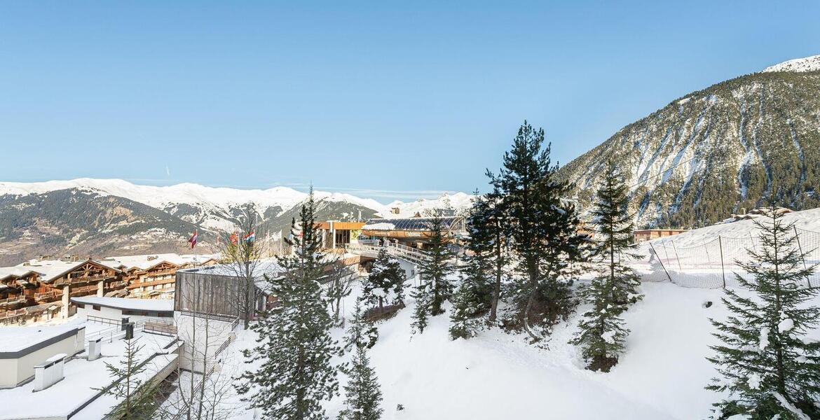 This cosy apartment for rental is located in Courchevel 1650
