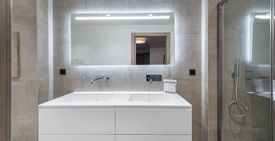 155 sqm apartment for rent with 4 bedrooms in Méribel 