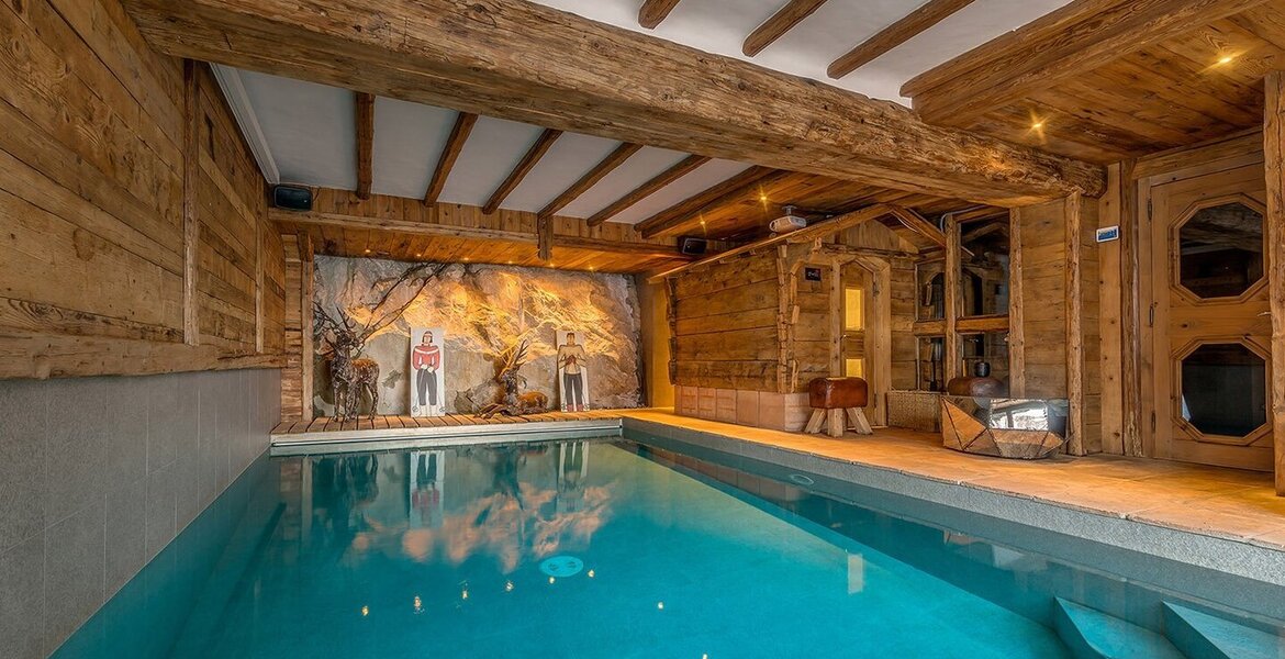 Extraordinary ​​​​​​​chalet for rent in Val d'Isere 800 sqm