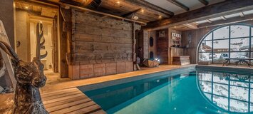 Extraordinary ​​​​​​​chalet for rent in Val d'Isere 800 sqm