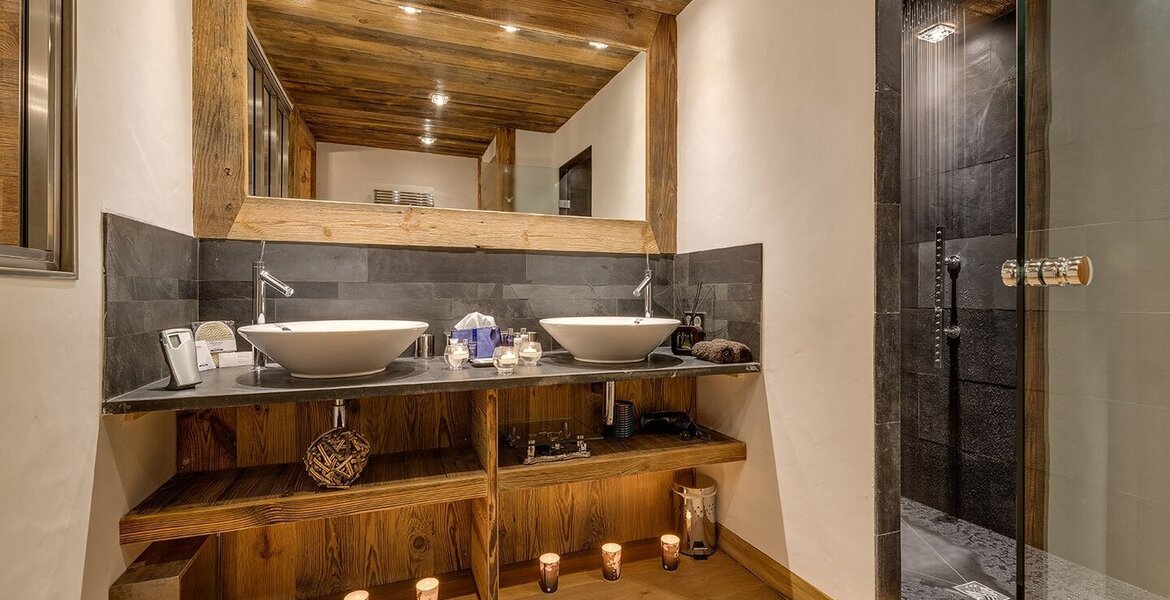 Unique chalet for rent in Val d’Isère with 500m2 