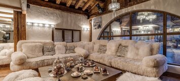 Chalet for rent in Val d’Isère with 1000 sqm with 6 bedrooms