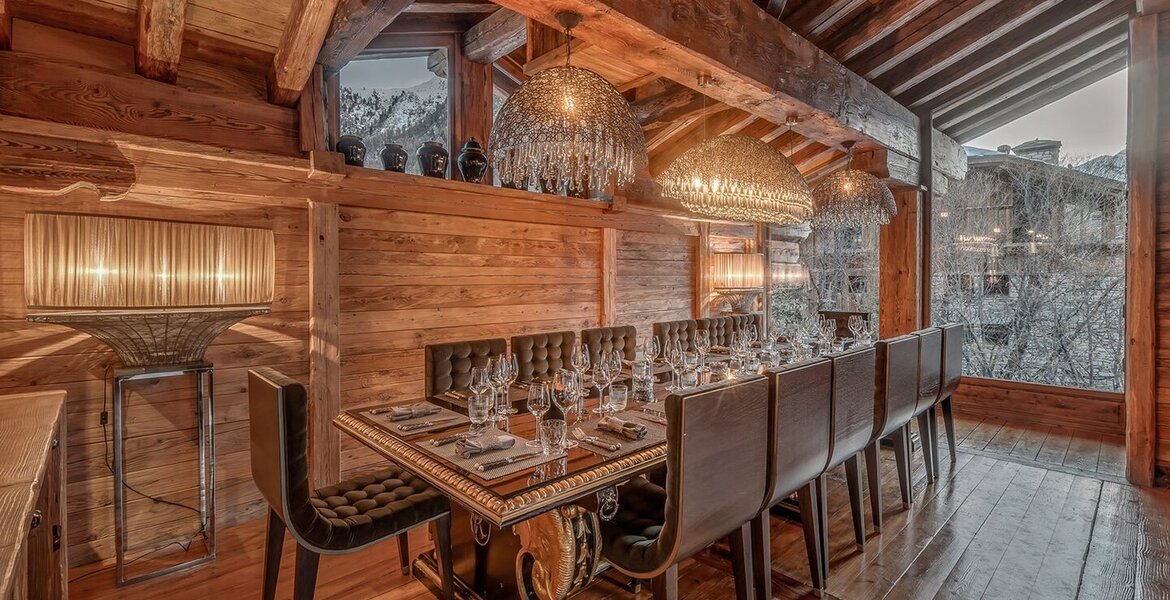 Chalet for rent in Val d’Isère with 1000 sqm with 6 bedrooms
