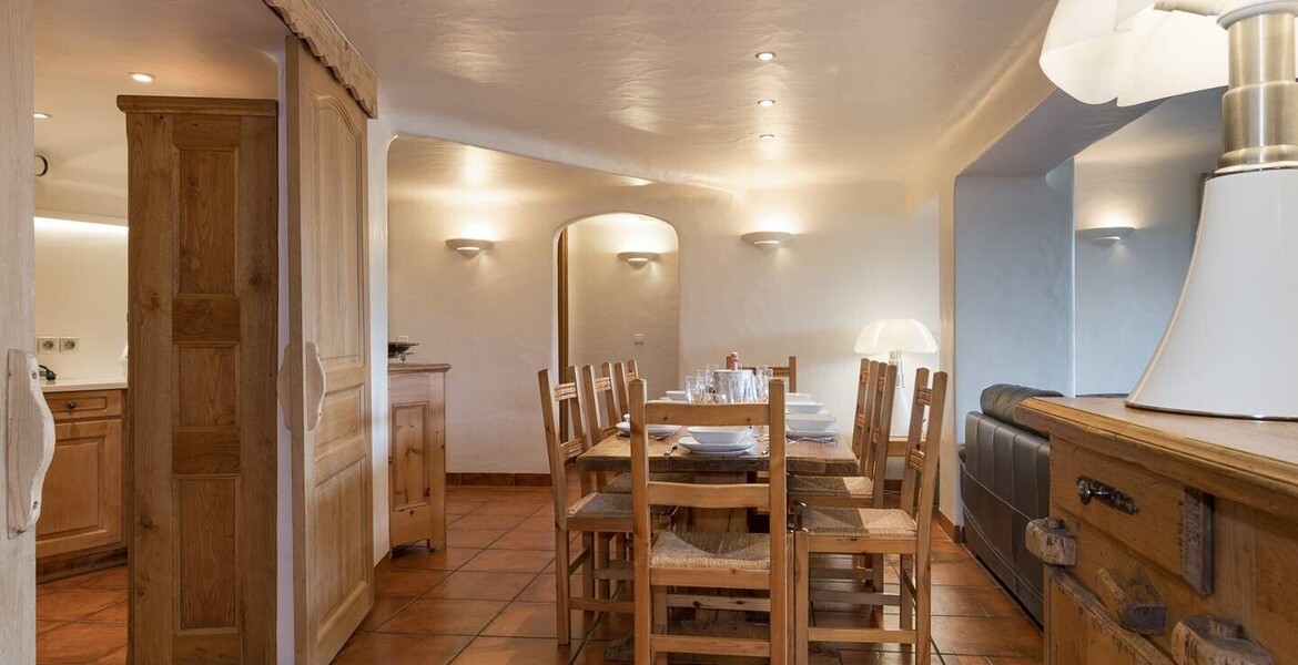 Ski-in/Ski-out Apartment in Courchevel 1850