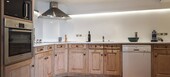 Ski-in/Ski-out Apartment in Courchevel 1850