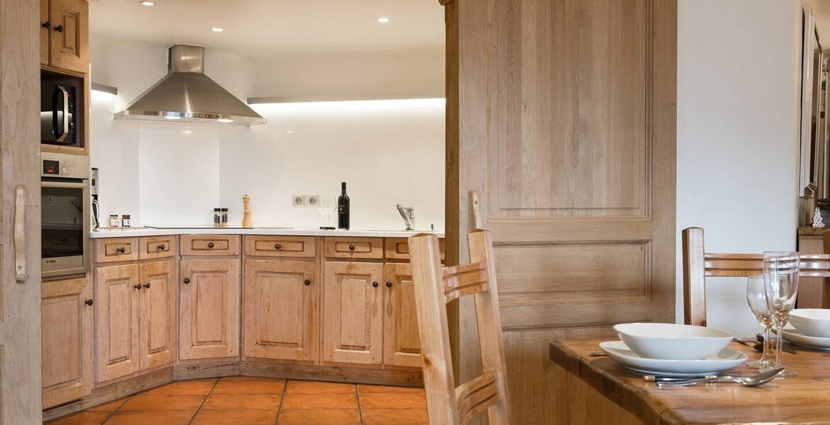 Ski-in/Ski-out Apartment in Courchevel 1850