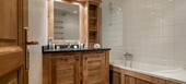 Ski-in/Ski-out Apartment in Courchevel 1850
