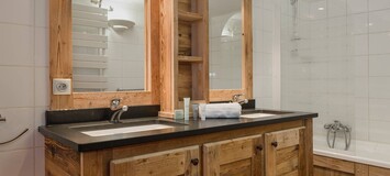 Ski-in/Ski-out Apartment in Courchevel 1850