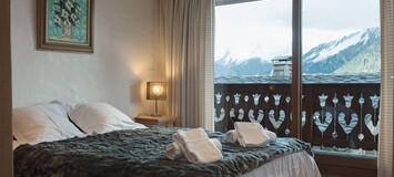 Ski-in/Ski-out Apartment in Courchevel 1850