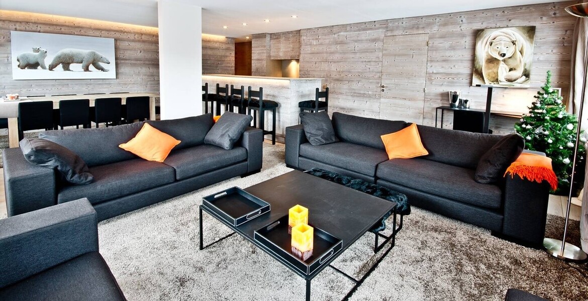 Ski-in/Ski-out Apartment in Courchevel 1850