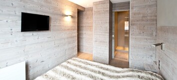 Ski-in/Ski-out Apartment in Courchevel 1850