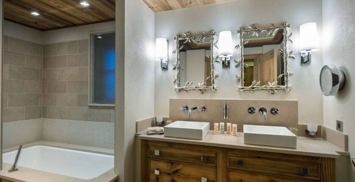 Chalet for rent in Plantret, Courchevel 1850 with 518 sqm