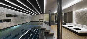 Luxury chalet for rent in Courchevel 1850 with 687 sqm 