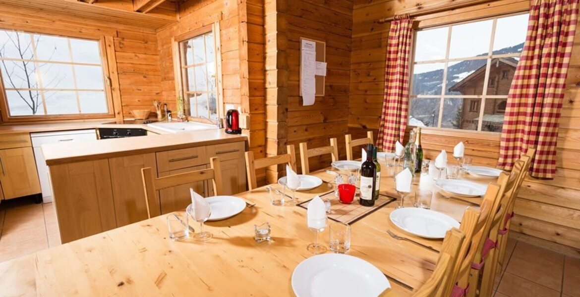 Stunning chalet for rent about 250 meters from the slopes
