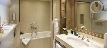 Chalet in the Heart of Courchevel 1850 