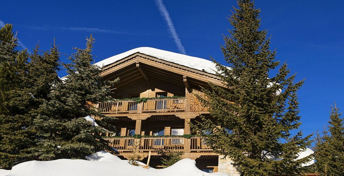 Chalet in the Heart of Courchevel 1850 