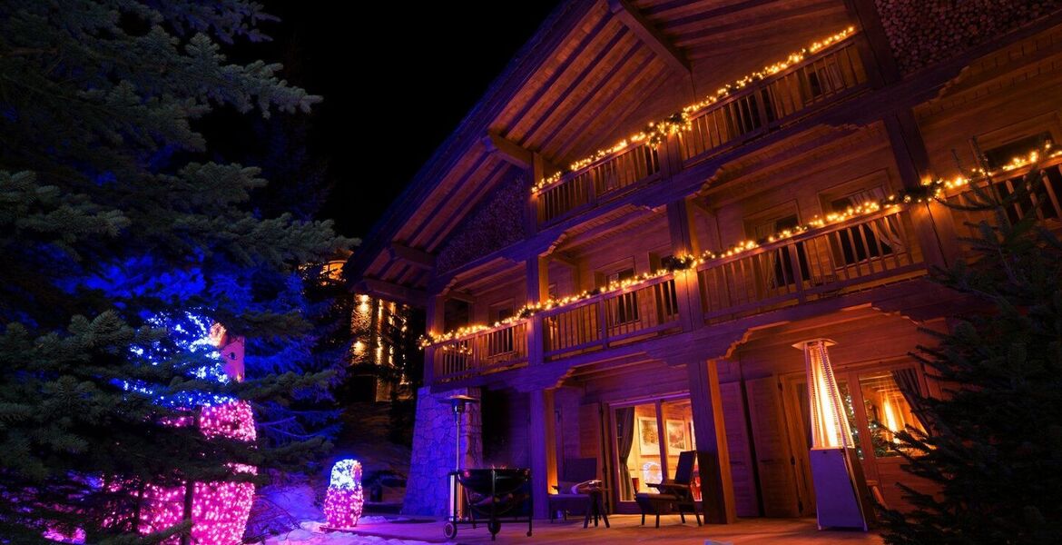 Chalet in the Heart of Courchevel 1850 