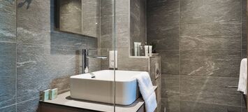 Very nice contemporary style duplex apartment in Courchevel 