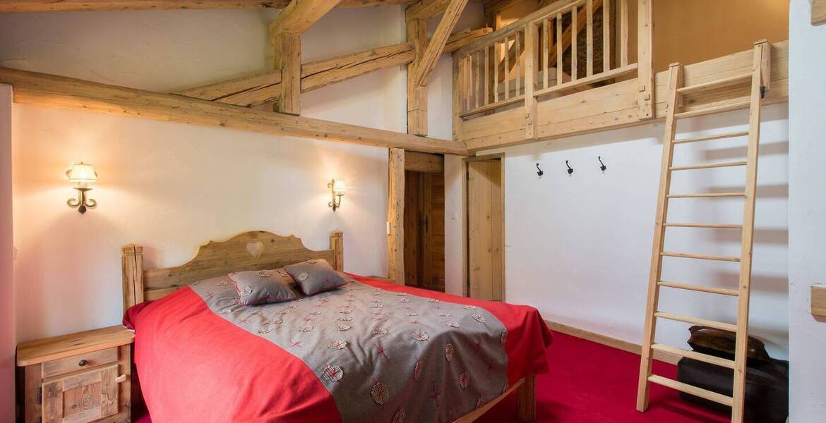 Chalet for rent in Meribel with 236 sqm and 5 bedrooms