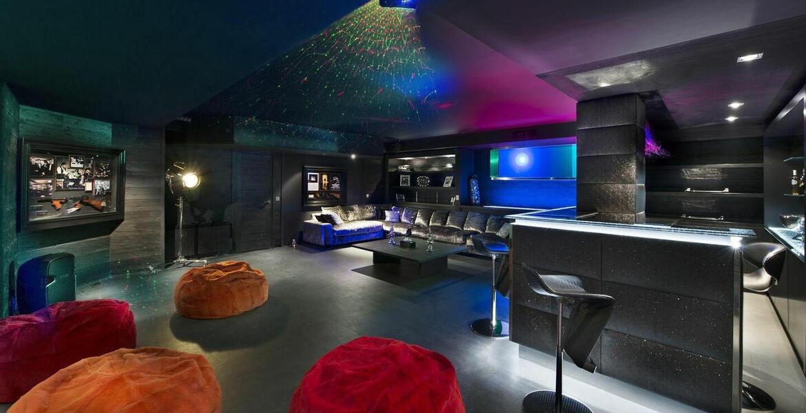 Chalet for rent in Cospillot in Courchevel 1850. With 600sqm