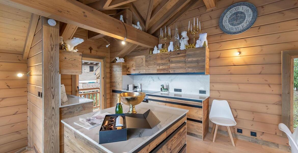 Chalet for rent in La Tania, Courchevel with 5 bedrooms 