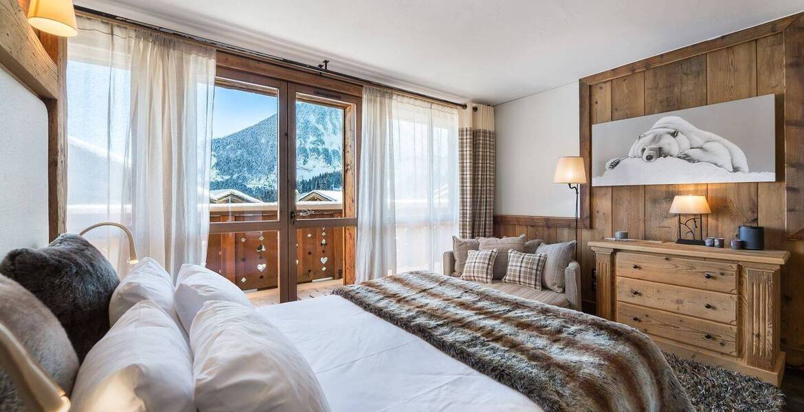 Chalet for rent in Courchevel 1550 Village with 320 sqm 