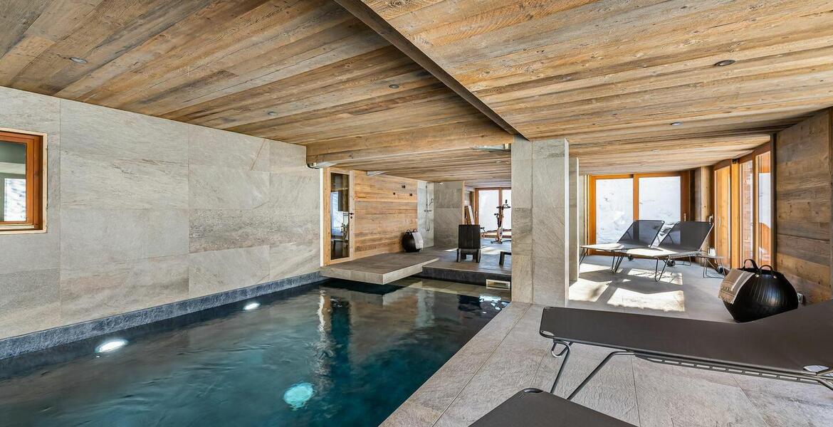 Chalet Meribel with 400 sqm and 5 bedrooms
