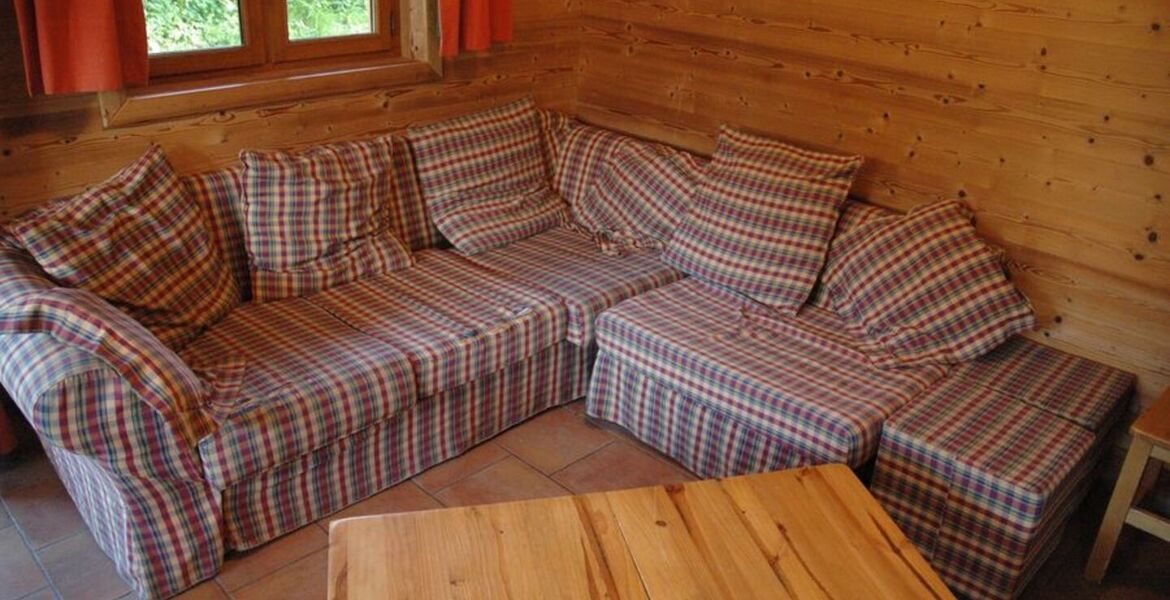 Vacation Chalet for 20 People in the Heart of Les 3 Vallées