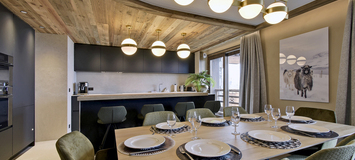 Superb apartment named 140 m², located at the Rond-Point des