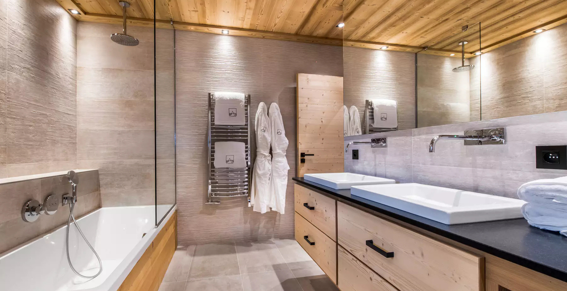 Chalet ideally located in the ski resort of Meribel