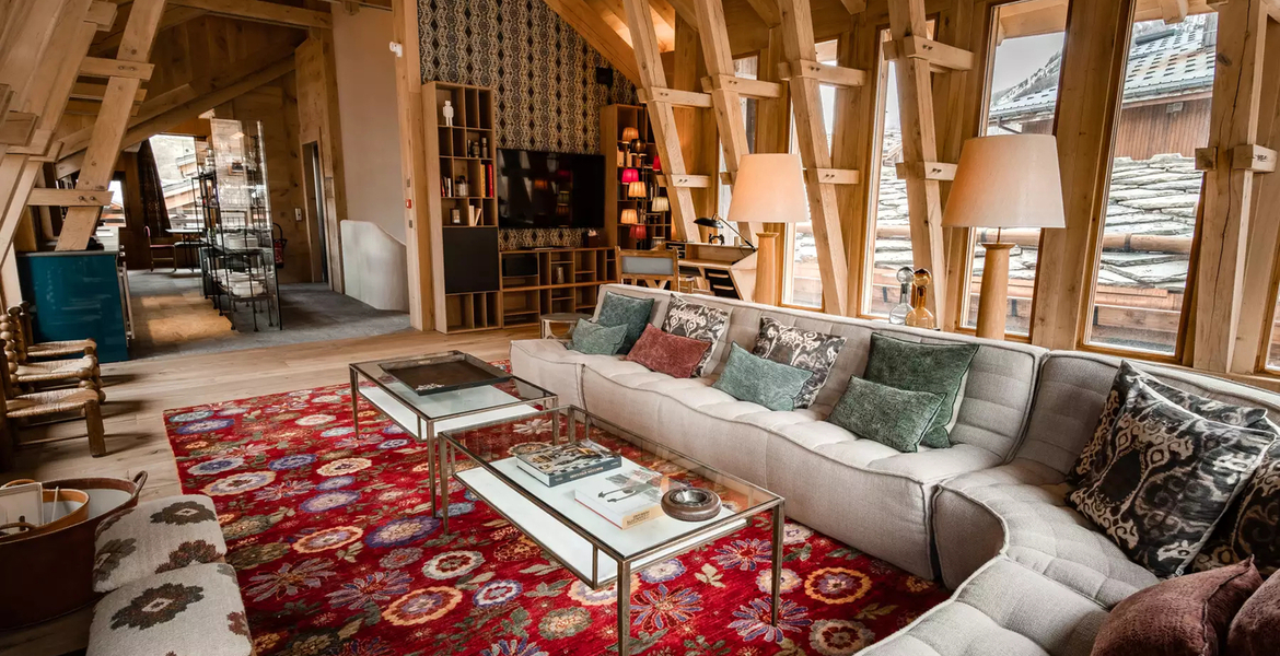 Chalet in Val D'Isère with 4 bedrooms and 370m2 Must-haves S