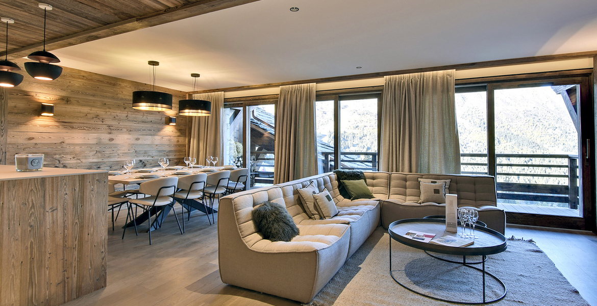 Charming apartment with a surface of 100,80 m², located at t