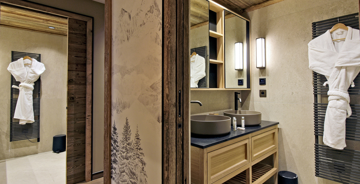 Charming apartment with a surface of 100,80 m², located at t